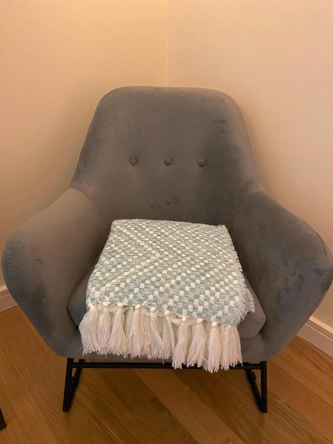 Large Boutique Harbourside Apartment - Football Table (Adults Only) 布里斯托 外观 照片